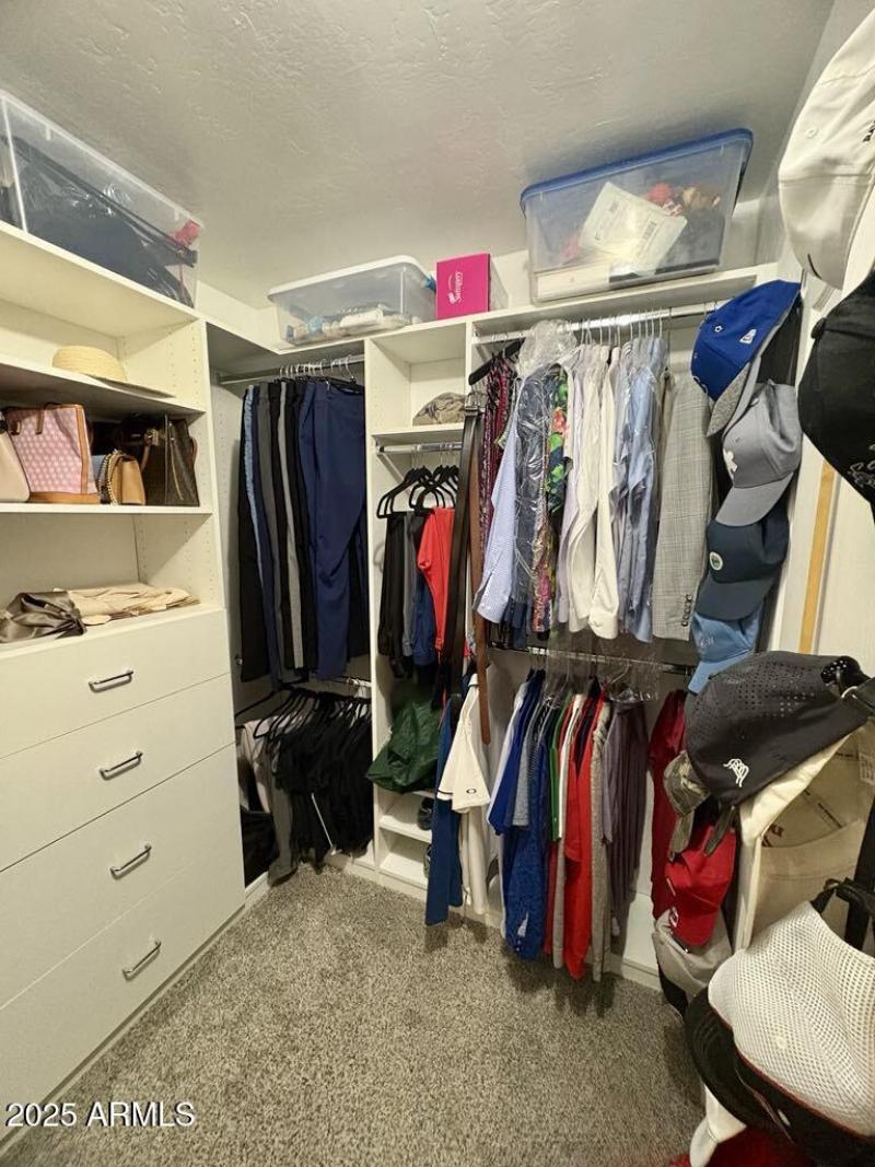 9e385b65-bdd1-4b60-8b81-662524503958