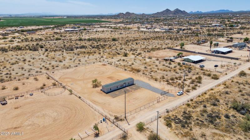 30-web-or-mls-1543-ruby-rd