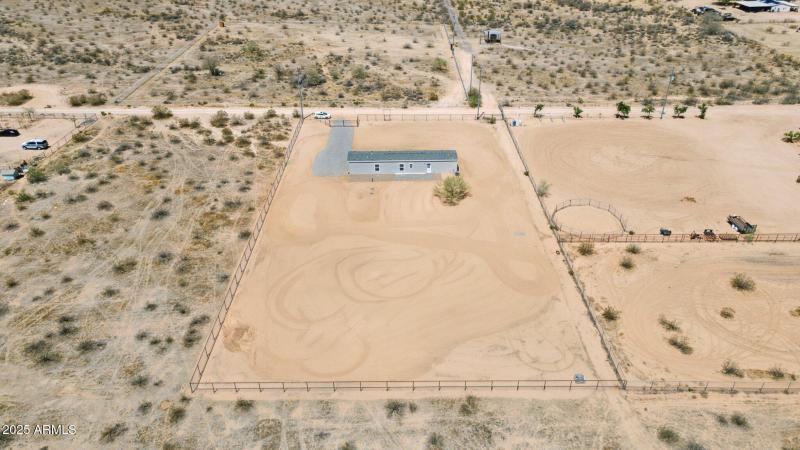 32-web-or-mls-1543-ruby-rd