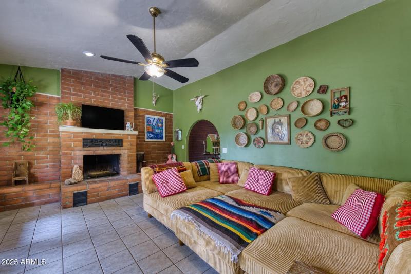 100017-11870 North Fort Grant Road