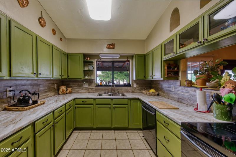 100022-11870 North Fort Grant Road