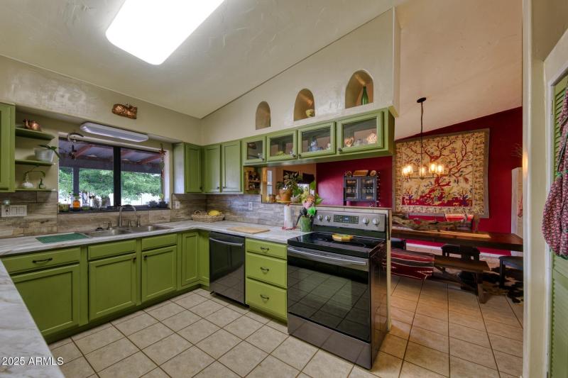 100037-11870 North Fort Grant Road