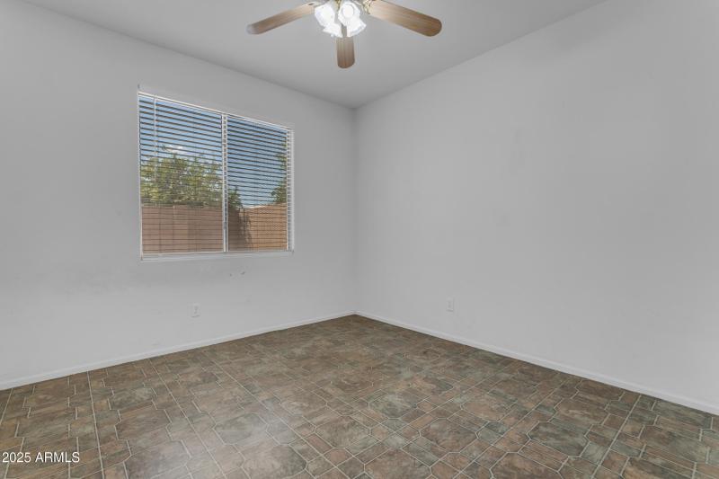 29475 N Candlewood Dr