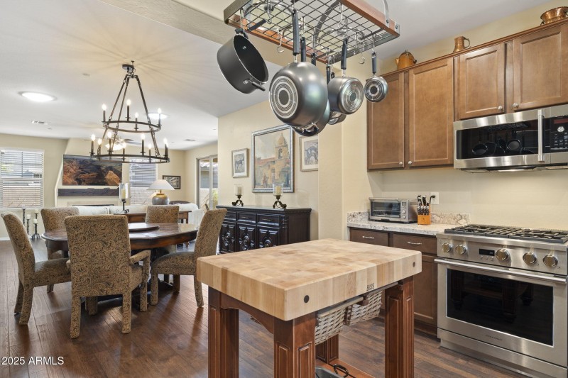 15-web-or-mls-6231-e-mark-way-14