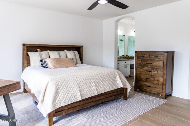 19276 N 90th Place 024