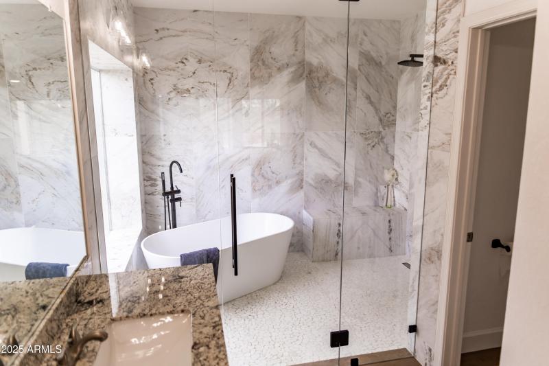 19276 N 90th Place 028