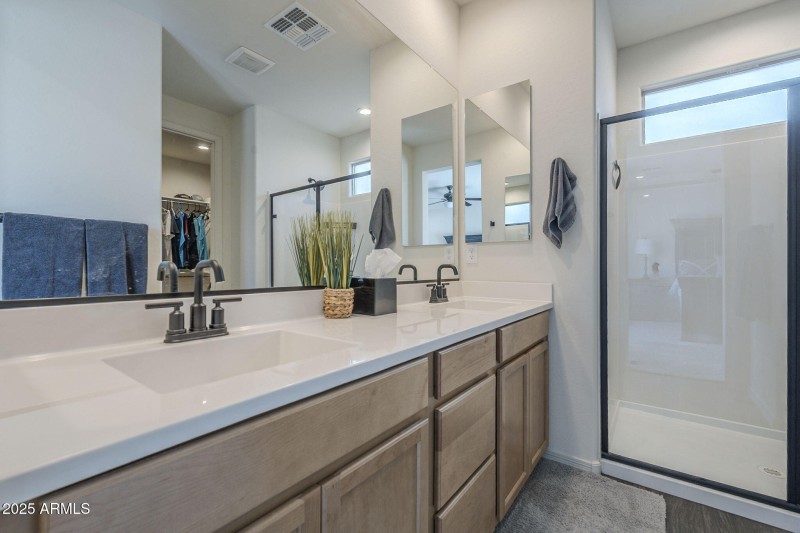 24-web-or-mls-Medlock-24