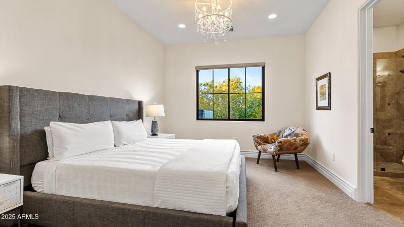 Entertainers-paradise-4-15