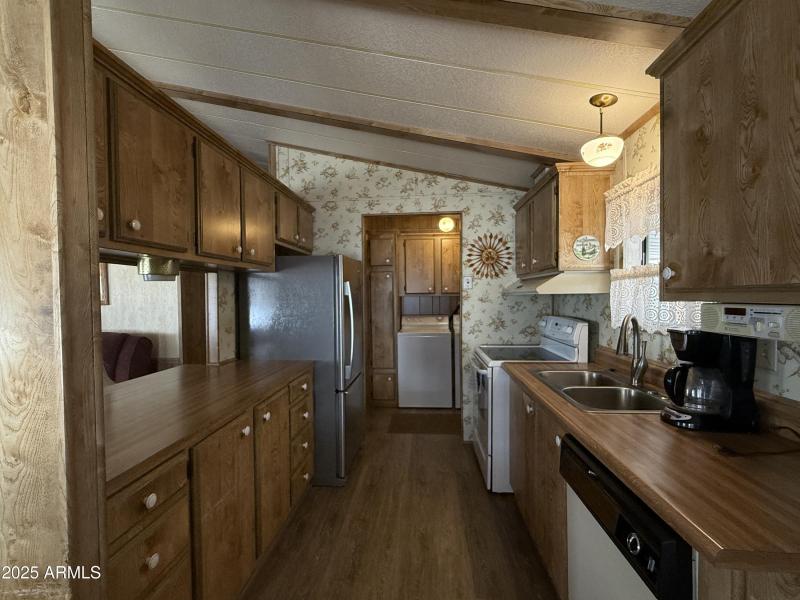 20250602_135005189_0.0