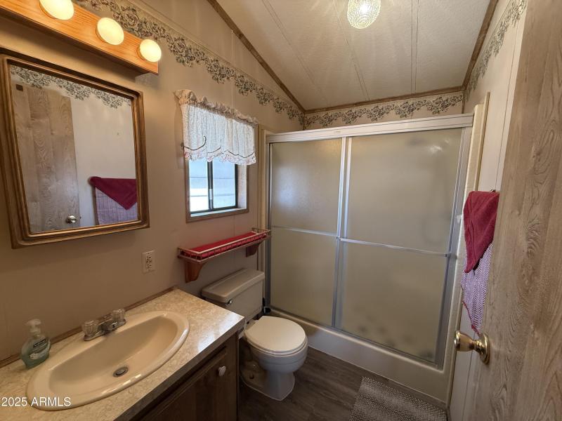 20250602_133207585_0.0