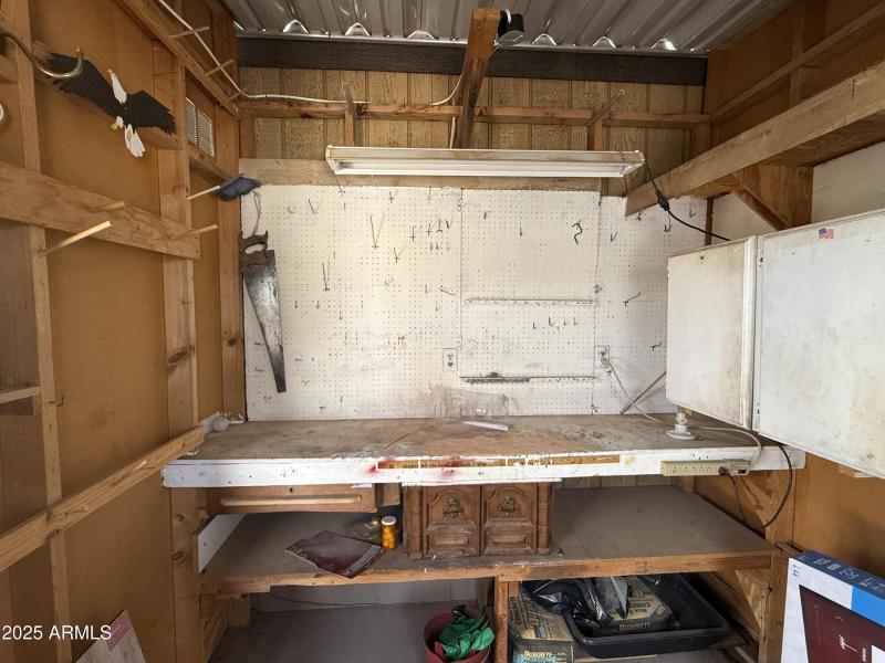 20250602_140321405_0.0