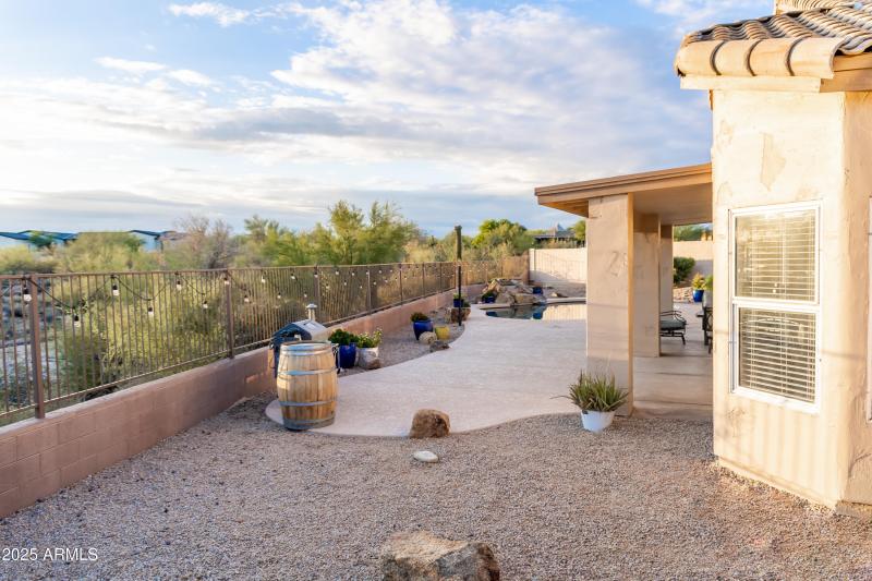 19276 N 90th Place 063