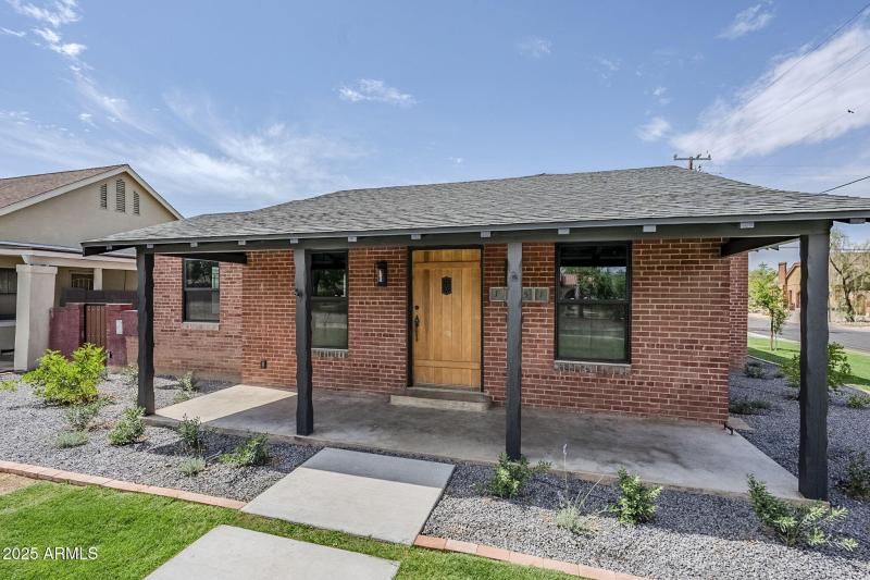 4-web-or-mls-Vernon-4