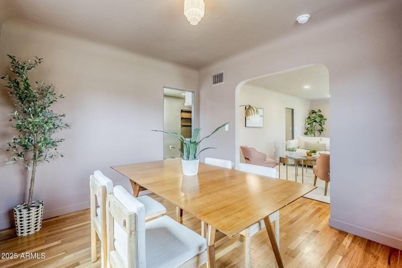 10-web-or-mls-Vernon-10