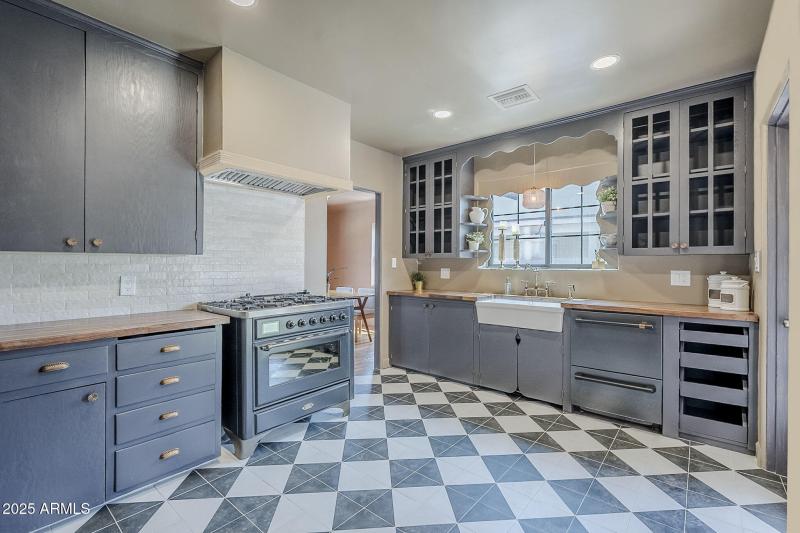 15-web-or-mls-Vernon-15