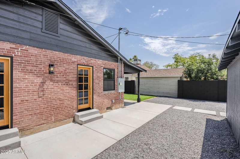 35-web-or-mls-Vernon-35