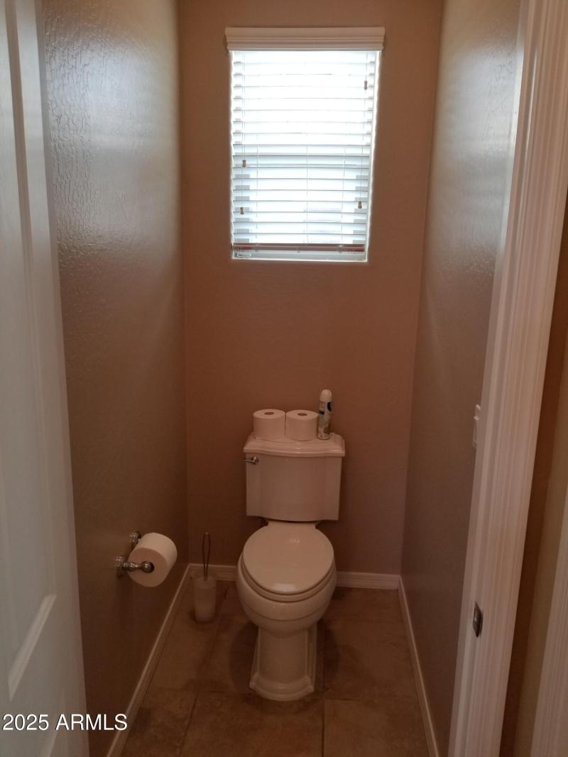 26824 W Potter Dr - master bathroom priv