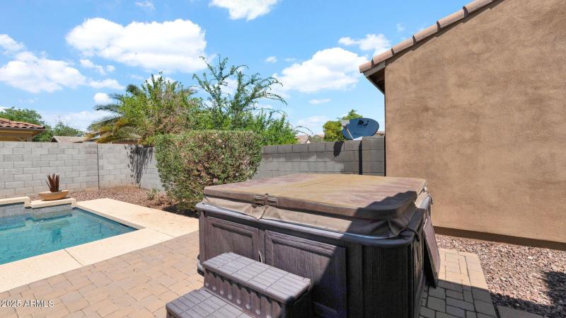 35-web-or-mls-P1073174