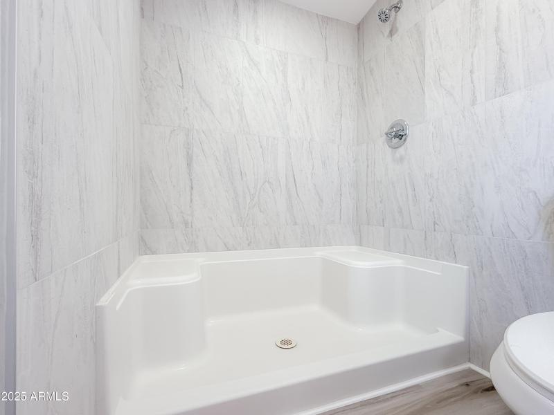 Tiled Walk-in Shower