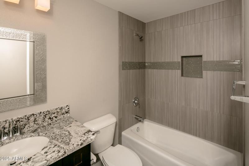 Labyrinth Bathroom 2