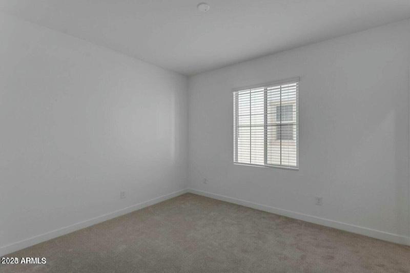 6434 N 17th_Upstairs_Guest_1