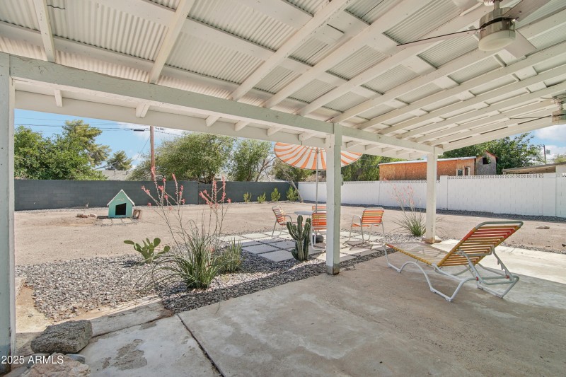 37-print-E Jackson Ave-0306-023