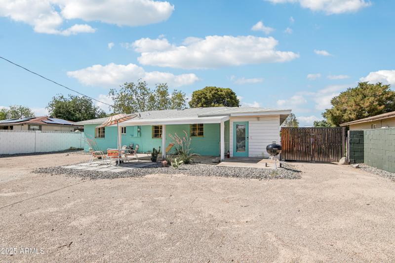 40-print-E Jackson Ave-0306-026