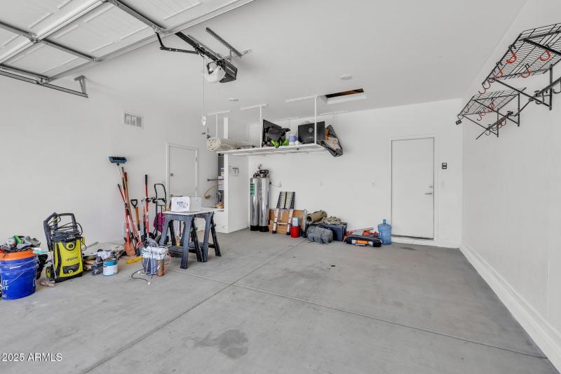 18100_W_College_Dr30