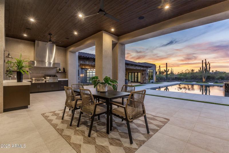 Outdoor kitchen and dining