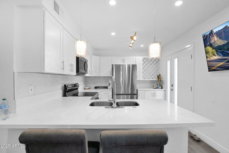 9-web-or-mls-P1211999