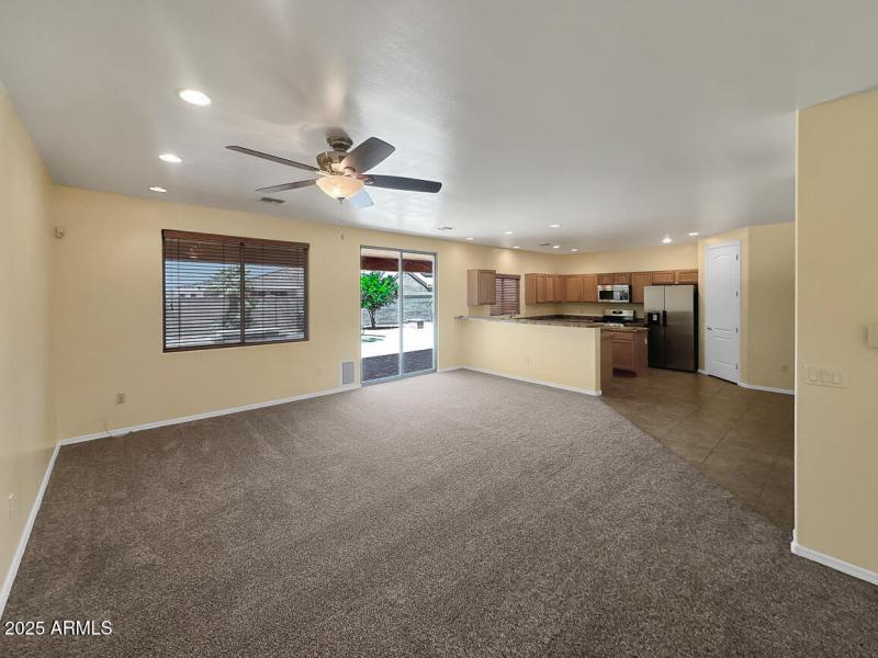 Huge family room into kitchen