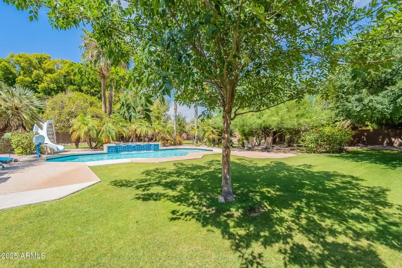 82-web-or-mls-Kenwood-82