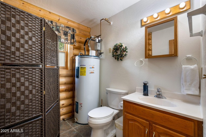 2ACR1027-Greer-AZ-18