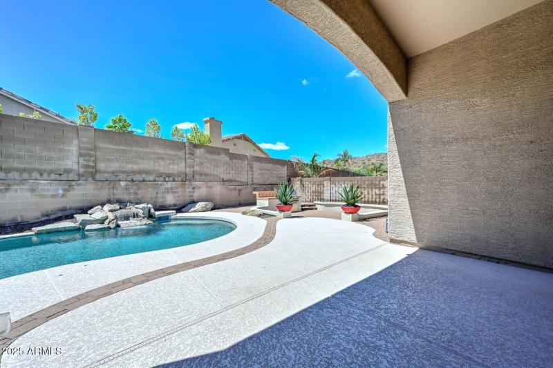 Covered Patio-Backyard