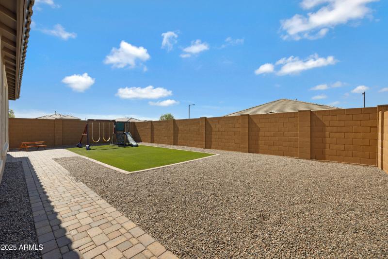 25974 W Horsham Dr-37