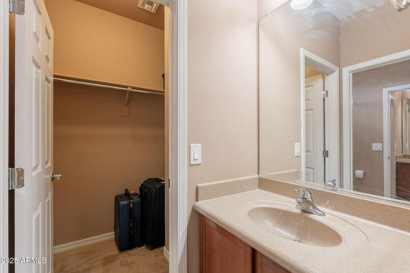 47-web-or-mls-Ivanhoe-47