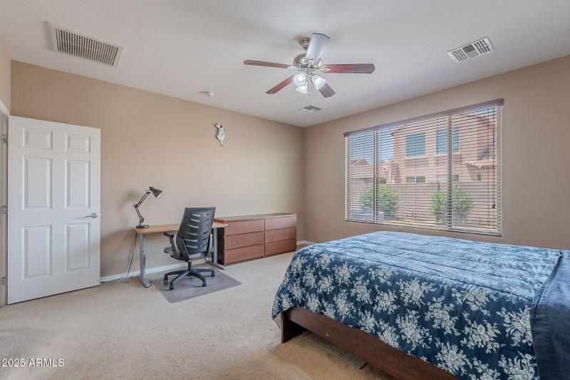 29-web-or-mls-Ivanhoe-29