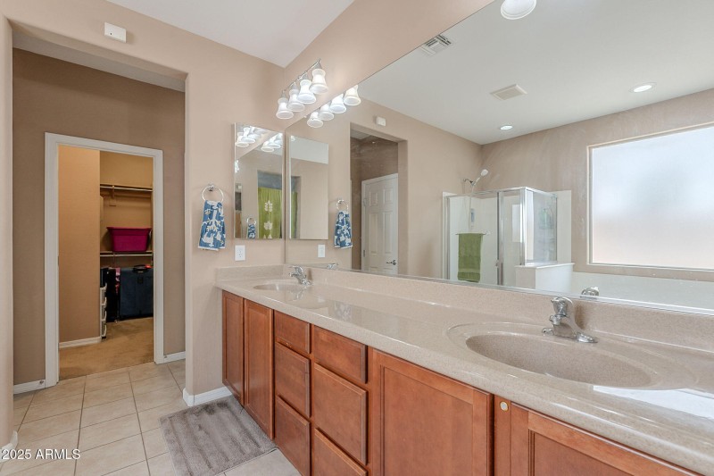 32-web-or-mls-Ivanhoe-32