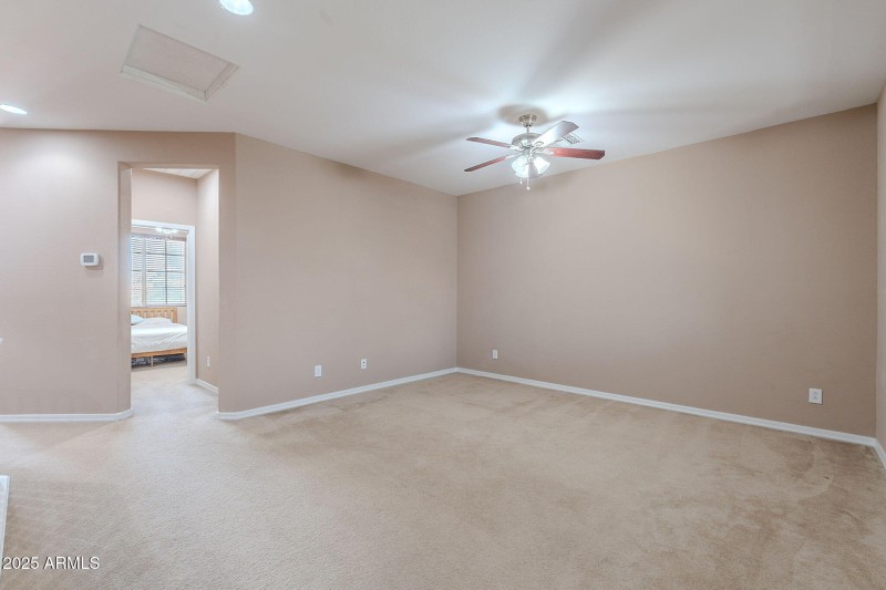 36-web-or-mls-Ivanhoe-36