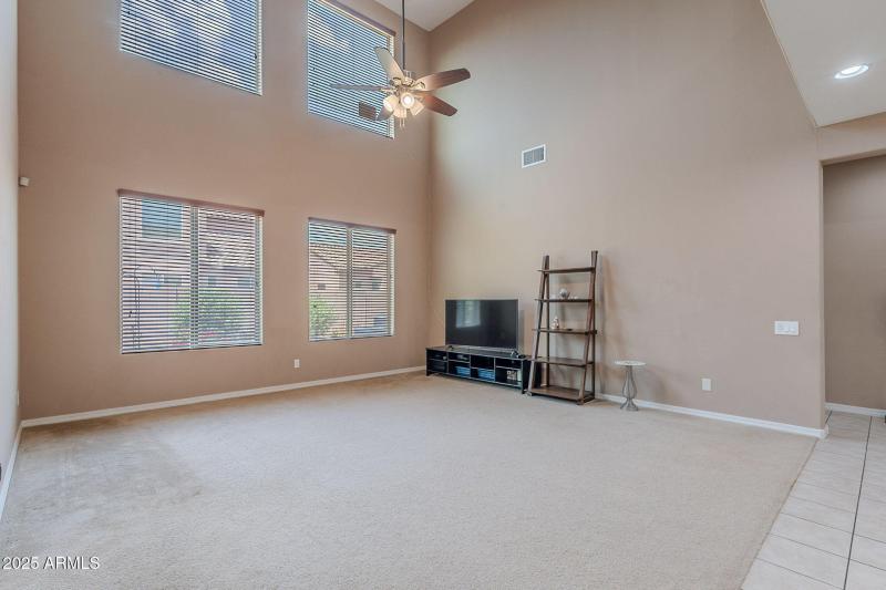 18-web-or-mls-Ivanhoe-18