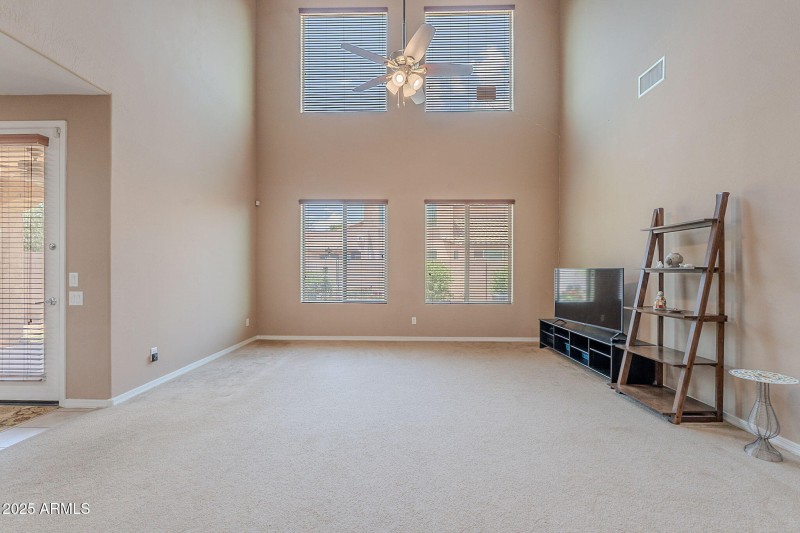 20-web-or-mls-Ivanhoe-20