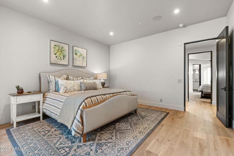 37-web-or-mls-10040-e-happy-valley-rd