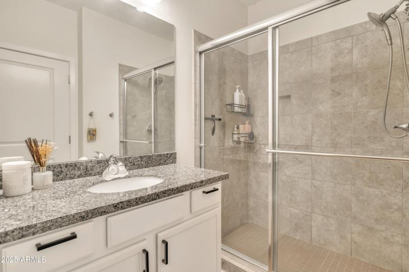 5450 E Deer Valley Dr 1004-19