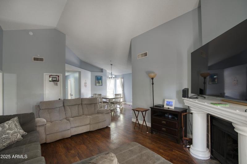 Great room to dining