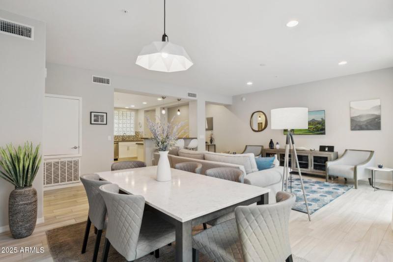 10-web-or-mls-17850-n-68th-st-2138