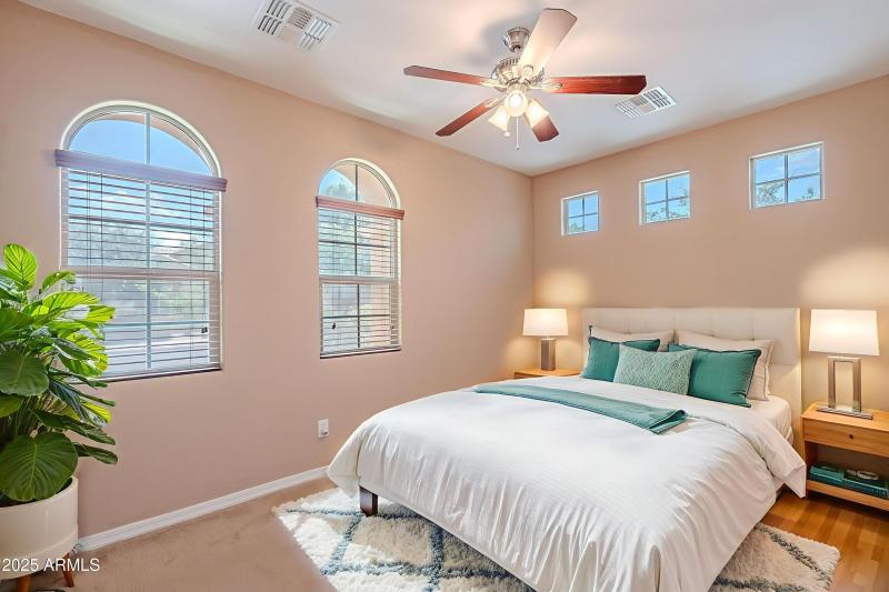 62-print-Ivanhoe-52 virtually staged