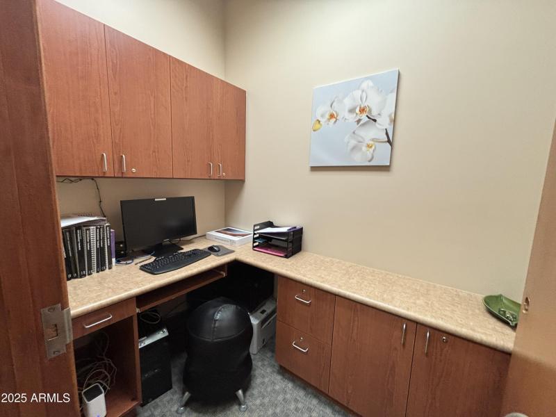 3048 E Baseline Small Office