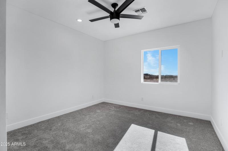 36257 W Highland Avenue