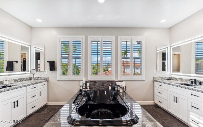 PRIMARY BATH RETREAT