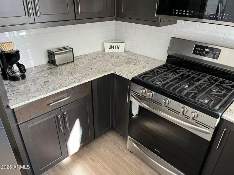 Guesthouse Kitchen Kitchen 4